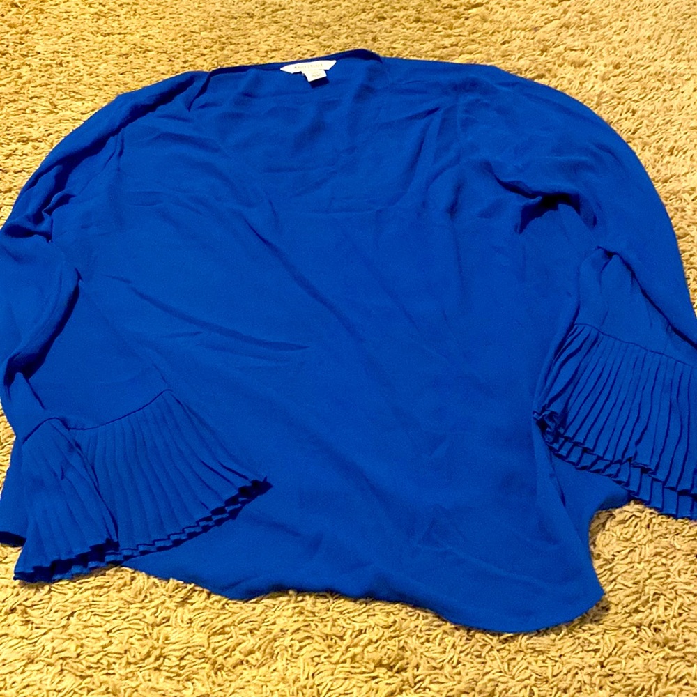 EUC size 14 White House black market blue blouse adorable sleeves